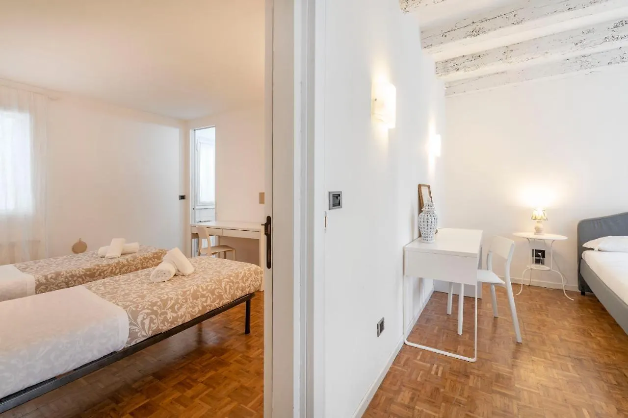 Ca' Del Sol Apartment Venice